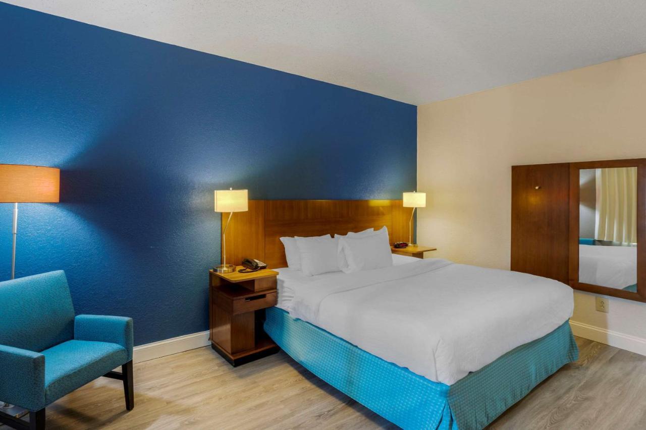 Comfort Inn & Suites Mt Laurel-Philadelphia Mount Laurel Exterior foto